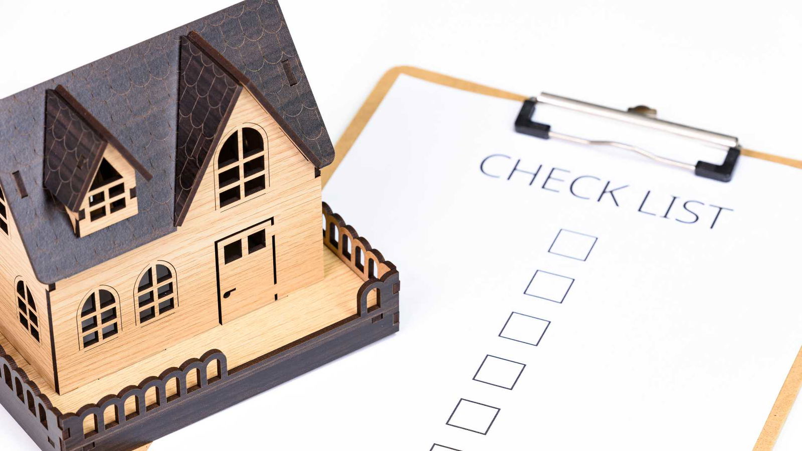 Read more about the article Property Purchase Checklist: Legal Documents to Examine
