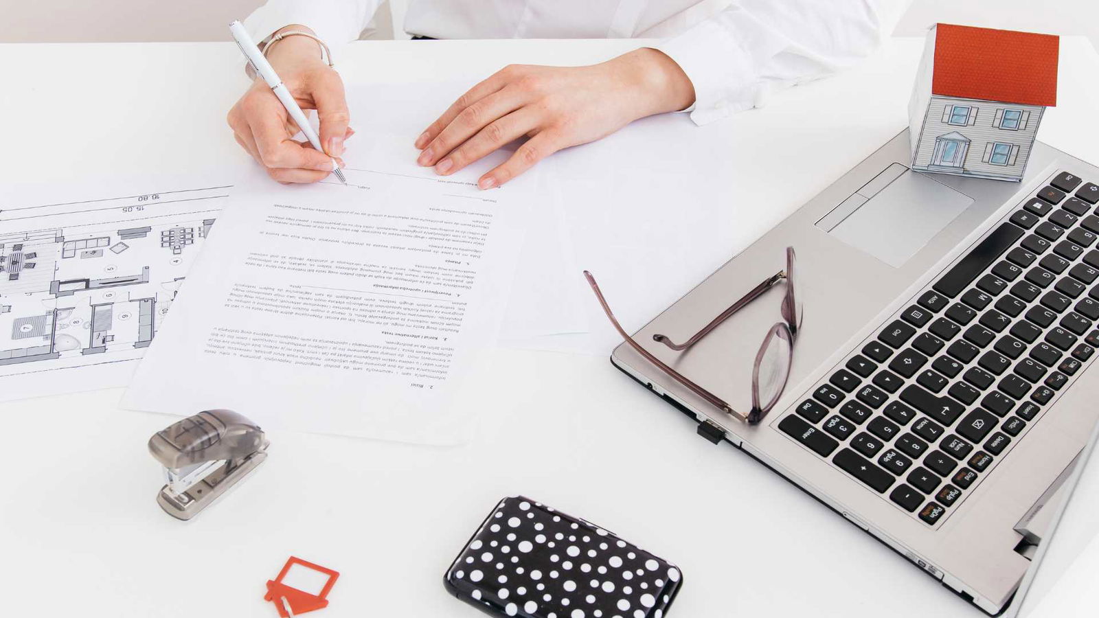 How to Transfer Property to Legal Heir After Owner's Death?