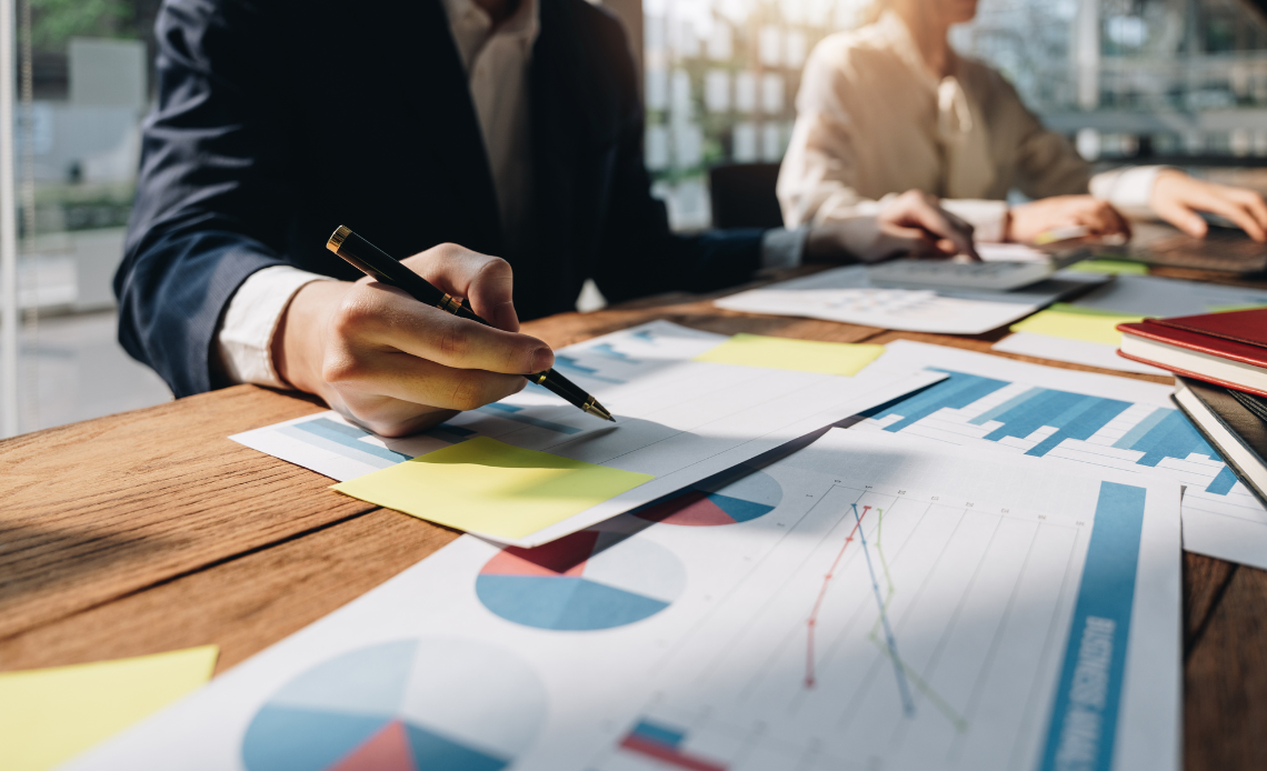 The Psychology Behind a Winning Business Plan: Understanding Investor Behavior