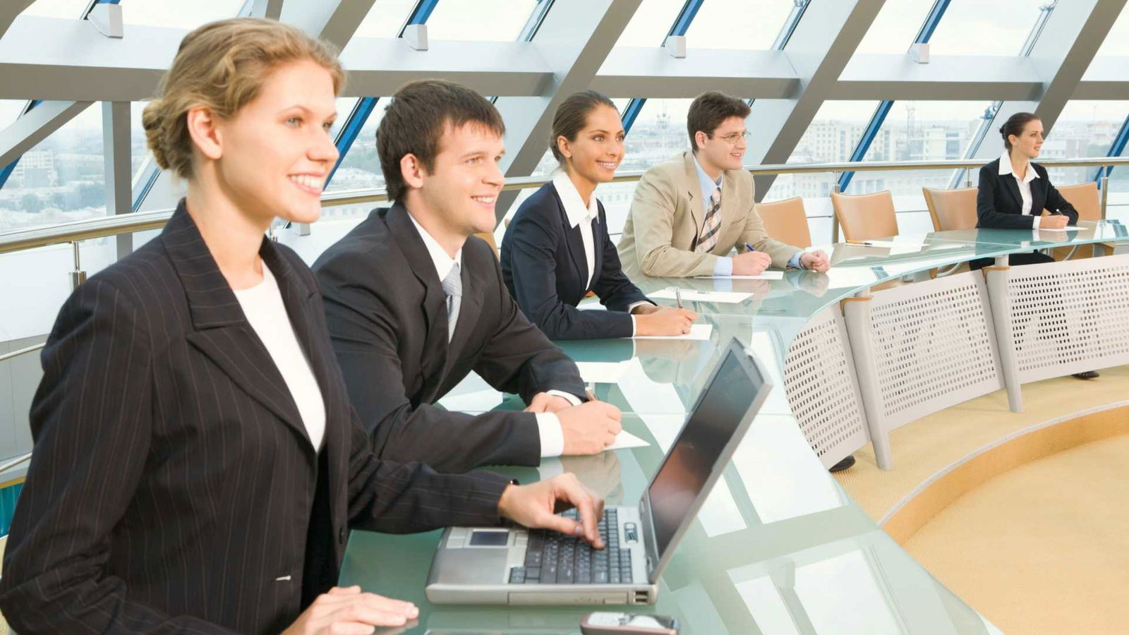 Difference Between Shareholders and Directors