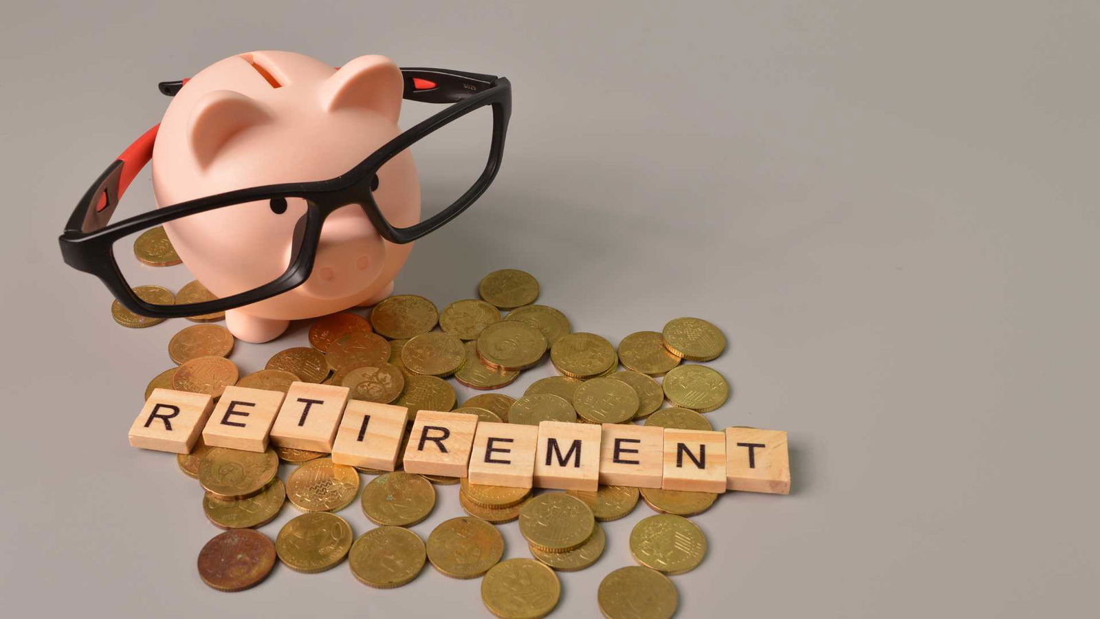 Read more about the article Avoid These 7 Critical Retirement Saving Mistakes if You’re a Young Earner