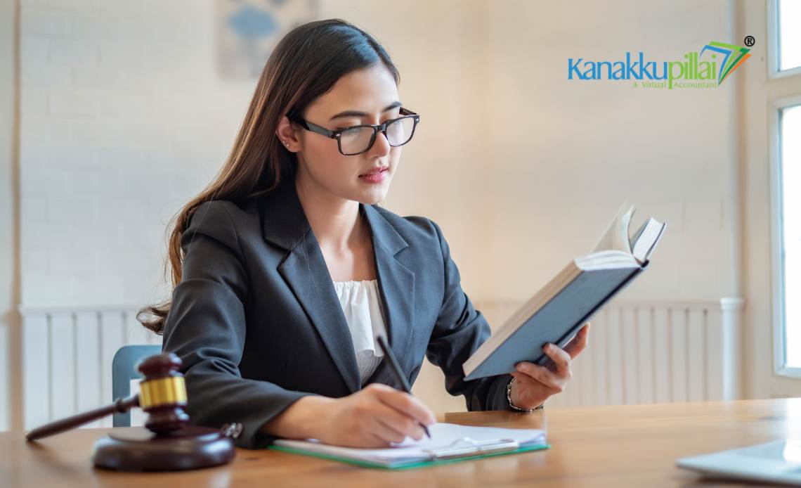 Difference Between a Business Lawyer and a Corporate Lawyer